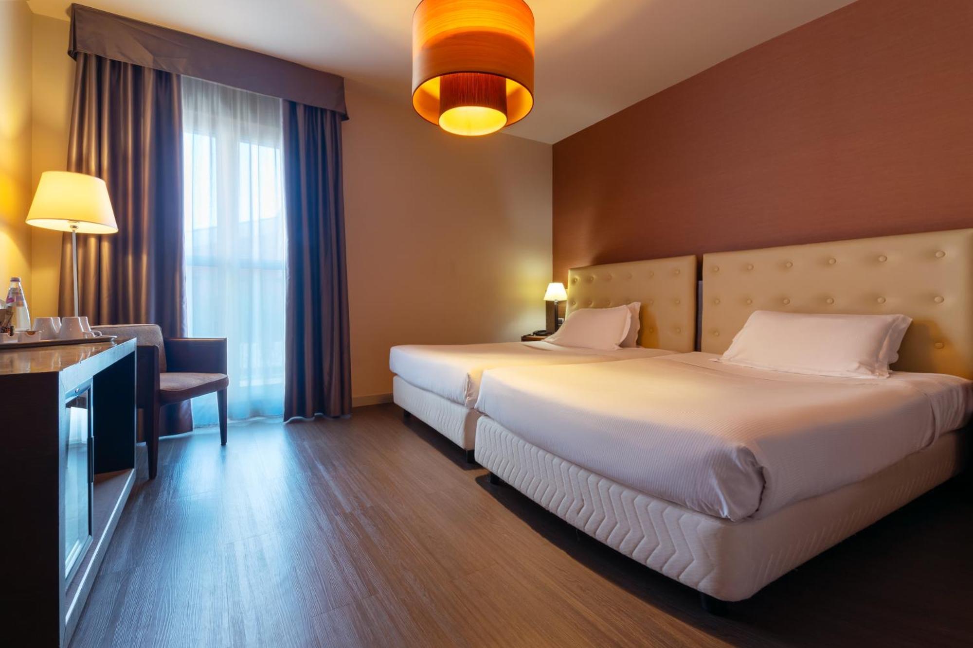 Admiral Park Hotel Τζόλα Πρεντόζα Εξωτερικό φωτογραφία